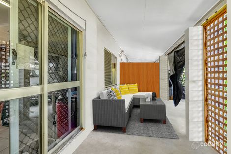 1/106-108 Wistaria St, Holloways Beach, QLD 4878