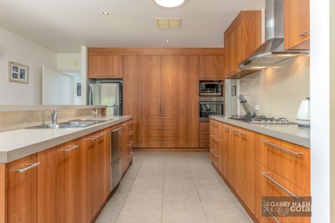 Property photo of 32 Cambridge Drive Wangaratta VIC 3677