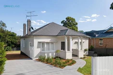 33 Broughton St, Camden, NSW 2570