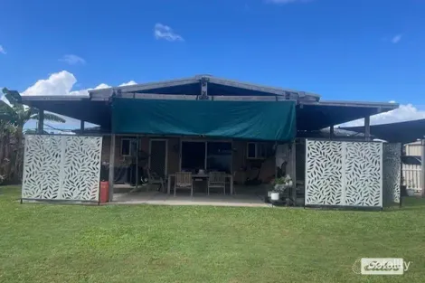 Property photo of 28 Wattlebird Lane Eli Waters QLD 4655