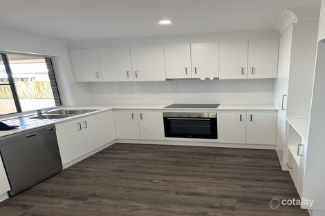Property photo of 37 Abbeyfeale Circuit Meringandan West QLD 4352