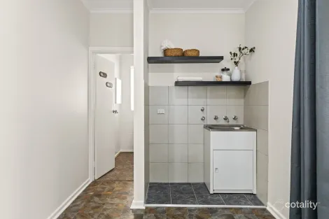 Property photo of 8 Rosetta Street Rosewater SA 5013