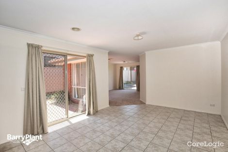 Property photo of 6 Discovery Close Craigieburn VIC 3064