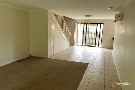 Property photo of 2/30 Witheren Circuit Pacific Pines QLD 4211