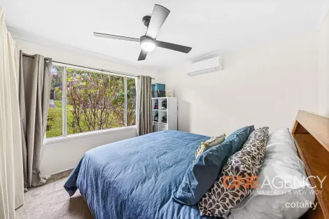 Property photo of 40 Bourbon Street Wyoming NSW 2250