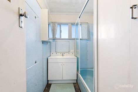 29 Rutherford St, Stafford Heights, QLD 4053