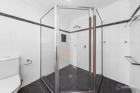 Property photo of 2 The Boomerang Freemans Reach NSW 2756