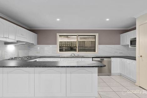 Property photo of 20 Langbourne Drive Narre Warren South VIC 3805