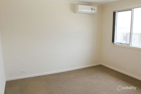 Property photo of 47/10 Gifford Street Coombs ACT 2611