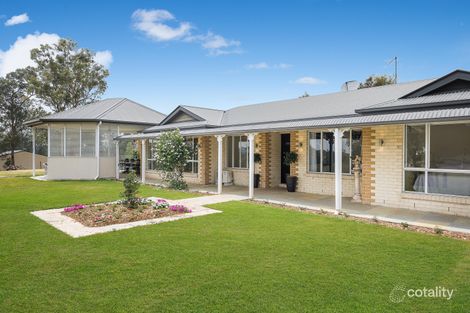 Property photo of 2/994 Mount Samson Road Samsonvale QLD 4520