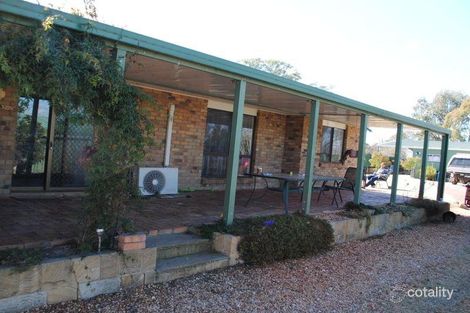 31 Furness Cres, Warwick, QLD 4370