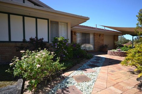 26 Sandalwood Tce, Nerang, QLD 4211