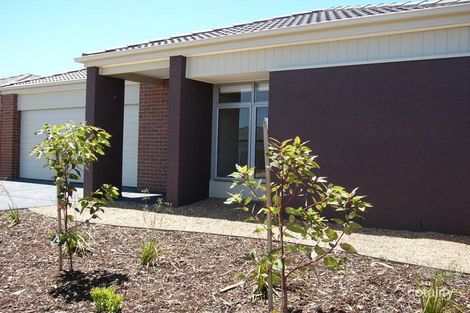 4 Felix Way, Tarneit, VIC 3029