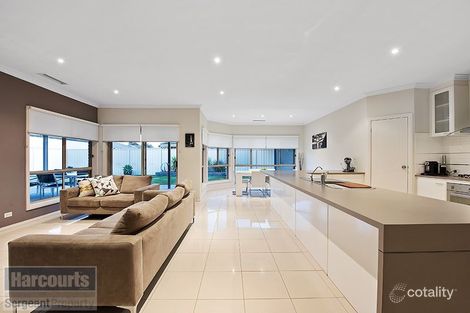 Property photo of 17 Edgewater Place Burton SA 5110
