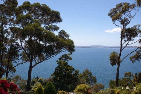 Property photo of 31 Aldinga Street Blackmans Bay TAS 7052