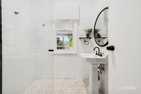 Property photo of 20 Howe Street Broke NSW 2330