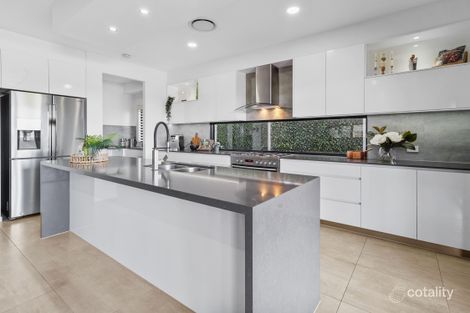 Property photo of 32 Meander Circuit Holmview QLD 4207