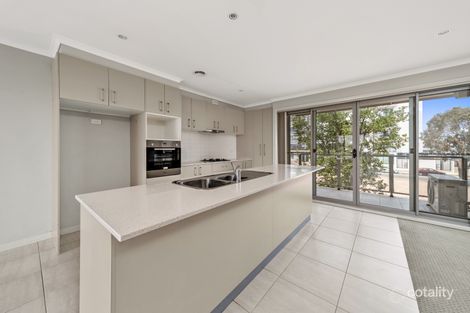 105 Anthony Rolfe Ave, Gungahlin, ACT 2912