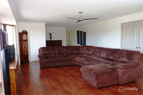 Property photo of 19 Plimsoll Court Tannum Sands QLD 4680