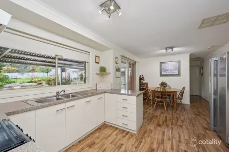 Property photo of 261 Allingham Street Kangaroo Flat VIC 3555