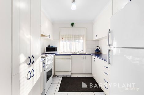 Property photo of 26 Kingdom Avenue Kings Park VIC 3021