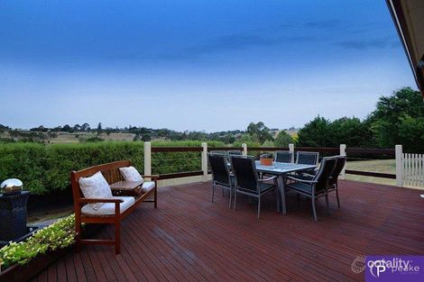 Property photo of 2 Nolan Close Narre Warren North VIC 3804