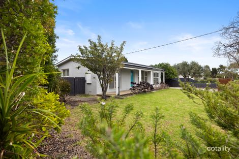 Property photo of 7 Meadow Avenue Rye VIC 3941