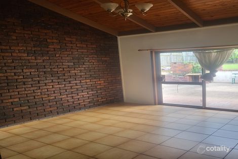 Property photo of 281 Winstanley Street Carindale QLD 4152