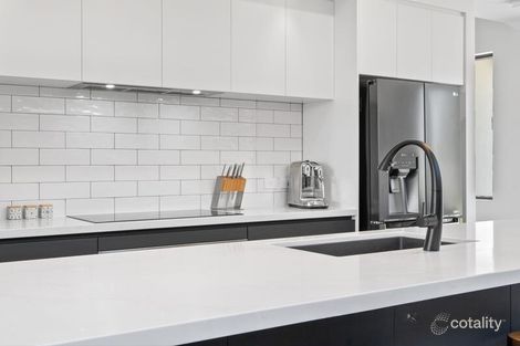 Property photo of 11 Montague Grange Bushmead WA 6055