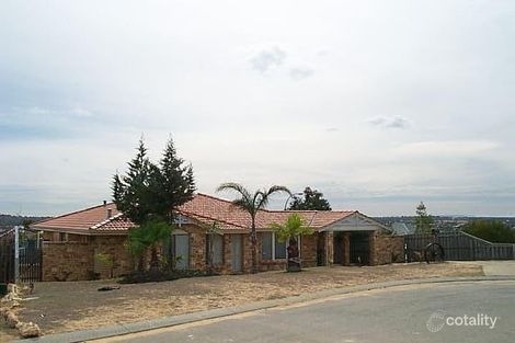 Property photo of 11 Placid Court Joondalup WA 6027