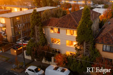 4/33 Byron St, Elwood, VIC 3184