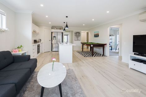 Property photo of 30 Whitsunday Circuit Pimpama QLD 4209