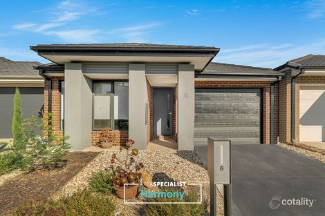 6 REX DR, THORNHILL PARK, VIC 3335