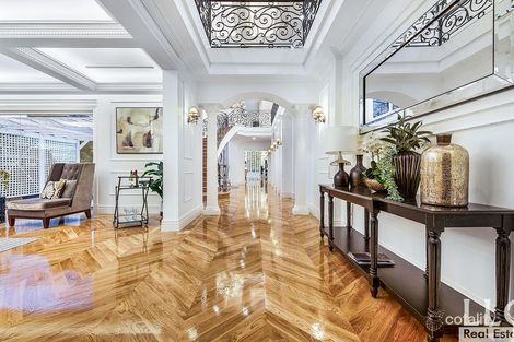 Property photo of 86 Headingley Road Mount Waverley VIC 3149