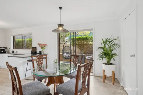 Property photo of 6 Jura Crescent Winmalee NSW 2777