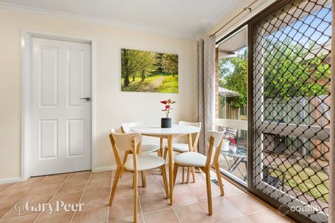 Property photo of 2/1 Crosbie Road Murrumbeena VIC 3163