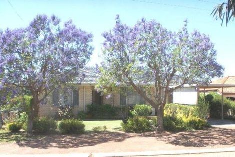 7 Clark Ave, Lake Grace, WA 6353