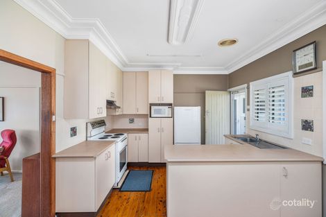 Property photo of 17 Hall Crescent Padstow NSW 2211