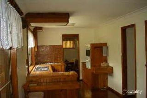 Property photo of 10 Bergalia Close Prestons NSW 2170