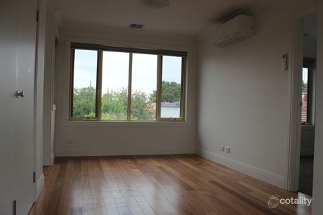 Property photo of 2/136 Haughton Road Oakleigh VIC 3166