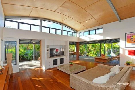 Property photo of 7 Mariners Place Sunrise Beach QLD 4567