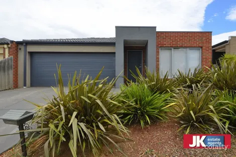 1/19 Stable Dr, Truganina, VIC 3029