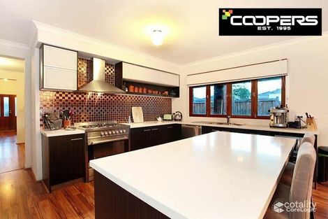 Property photo of 6 Citronelle Circuit Brookfield VIC 3338