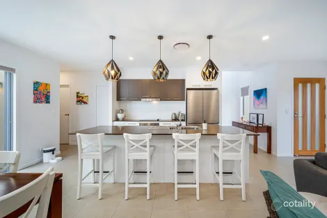 Property photo of 13 Solace Place Birtinya QLD 4575