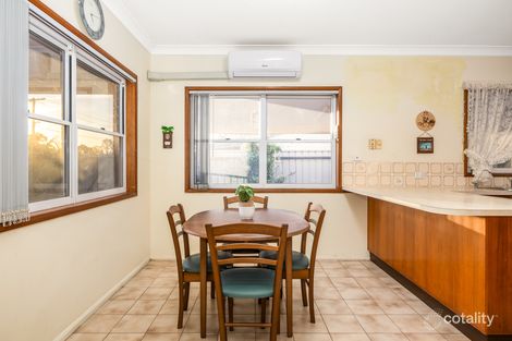 Property photo of 2 Lawson Court Kippa-Ring QLD 4021