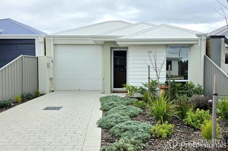 Property photo of 17 Impressa View Piara Waters WA 6112