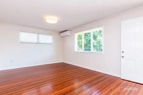 Property photo of 173 Anzac Avenue Redcliffe QLD 4020