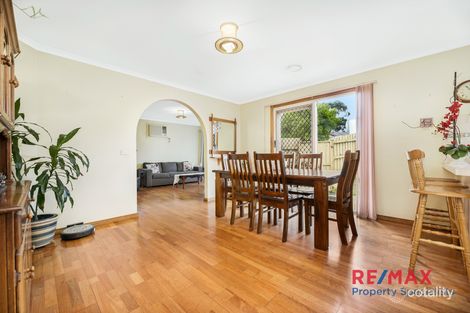 Property photo of 4 Curringa Close Berwick VIC 3806