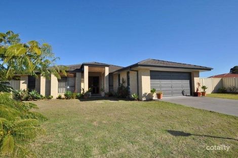 2 Bohemia Ct, Stuarts Point, NSW 2441