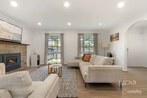 Property photo of 2A Waratah Street Rye VIC 3941